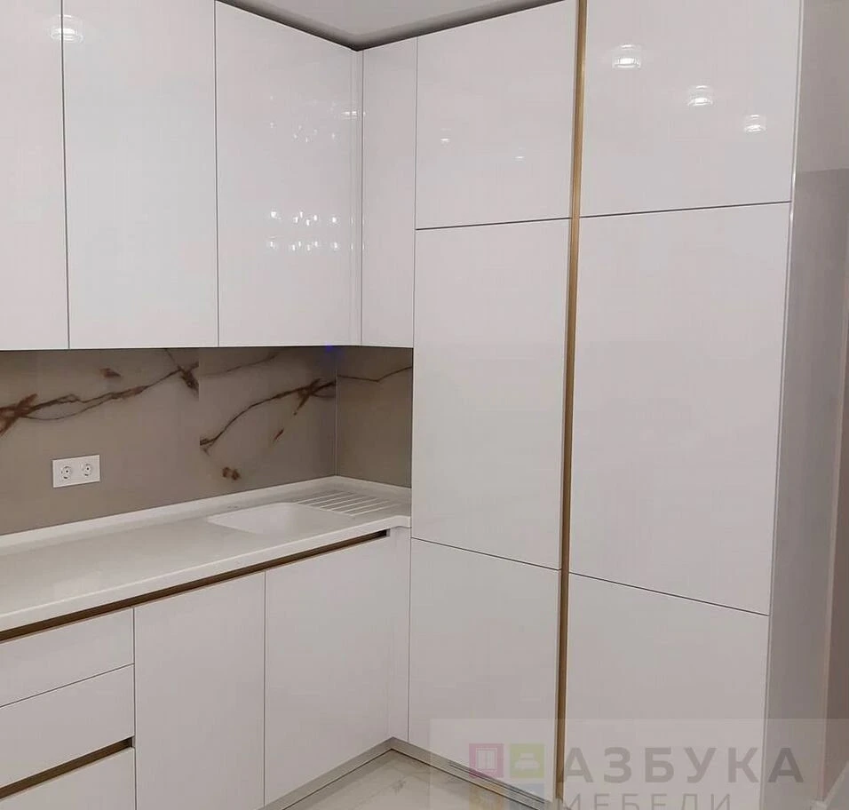 Кухонный гарнитур новый
